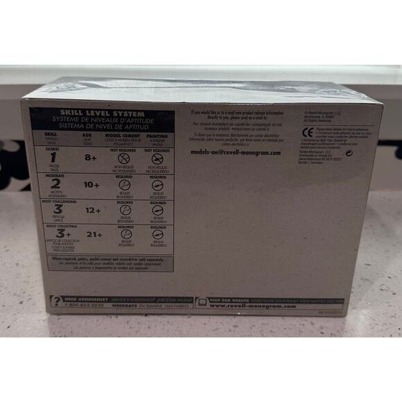 VTG Revell Nascar Sterling Marlin Coors light dodge intrepid model 1/24 SEALED - Picture 3 of 6